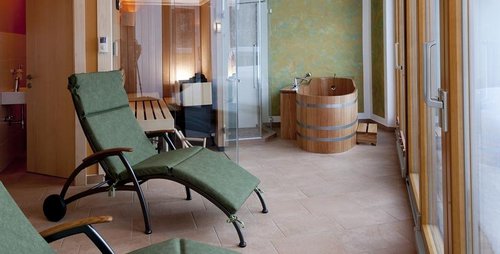 In der Sauna entspannt es sich am Besten! Hochfügen Chalet Apart Sauna Hotelaufenthalt Zillertal